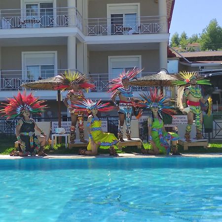 Golden Residence Family Resort Пефкохори Экстерьер фото