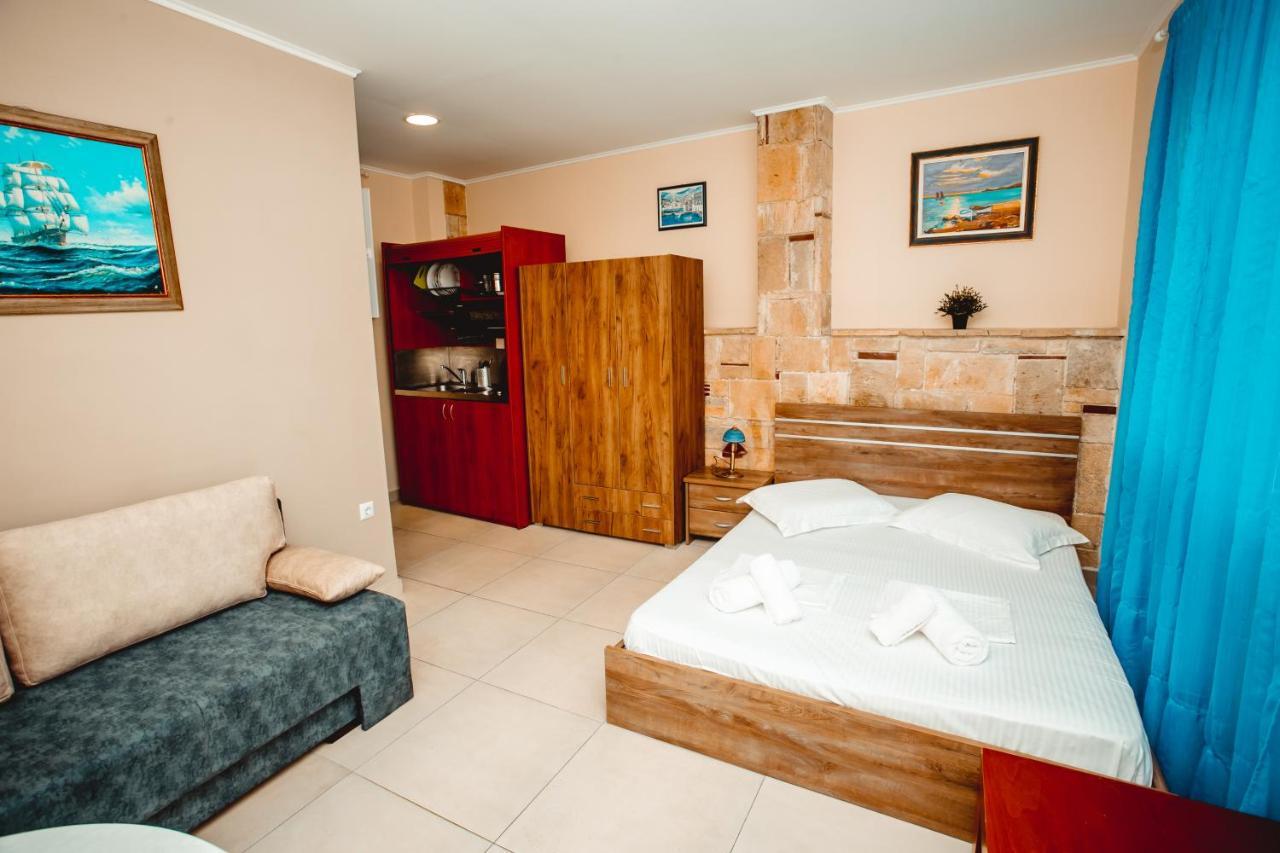 Golden Residence Family Resort Пефкохори Экстерьер фото
