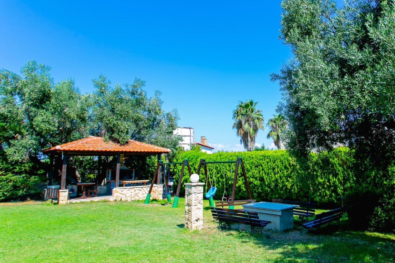 Golden Residence Family Resort Пефкохори Экстерьер фото