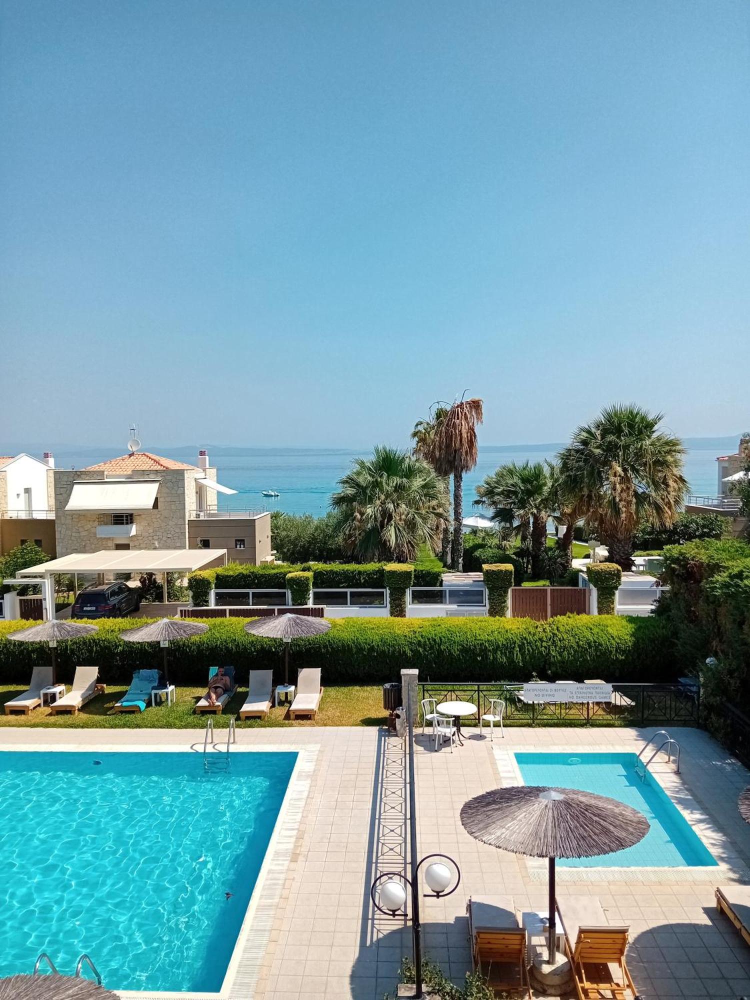 Golden Residence Family Resort Пефкохори Экстерьер фото