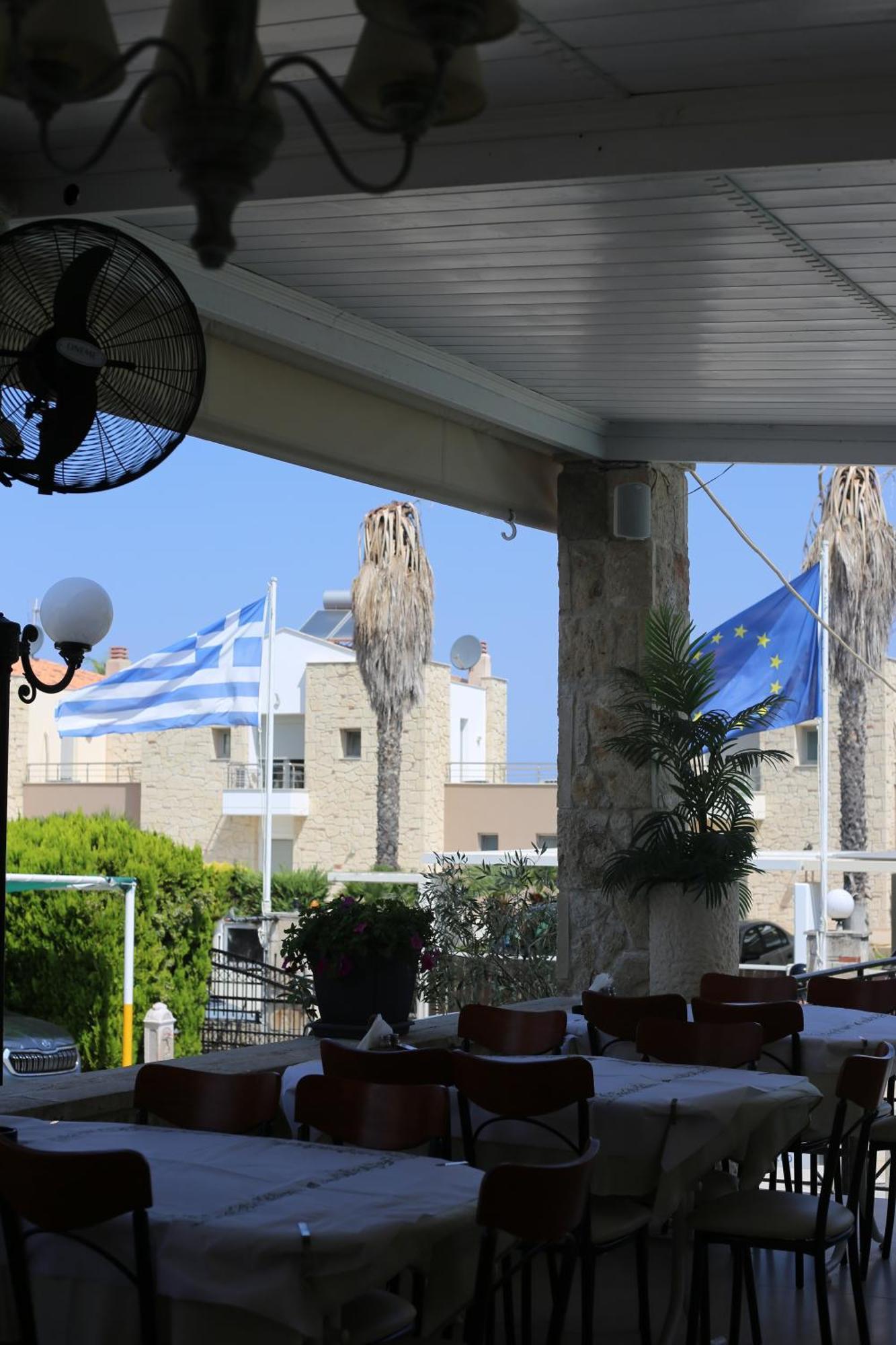 Golden Residence Family Resort Пефкохори Экстерьер фото